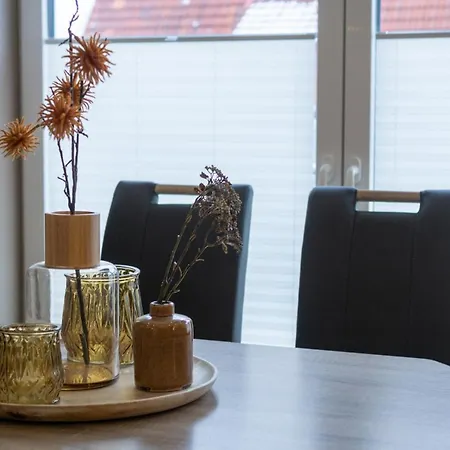 Exklusive Roringstek Mit Kostenlosen Raedern Apartament