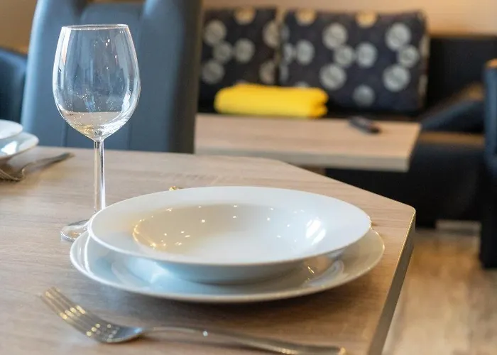 Exklusive Roringstek Mit Kostenlosen Raedern Apartament